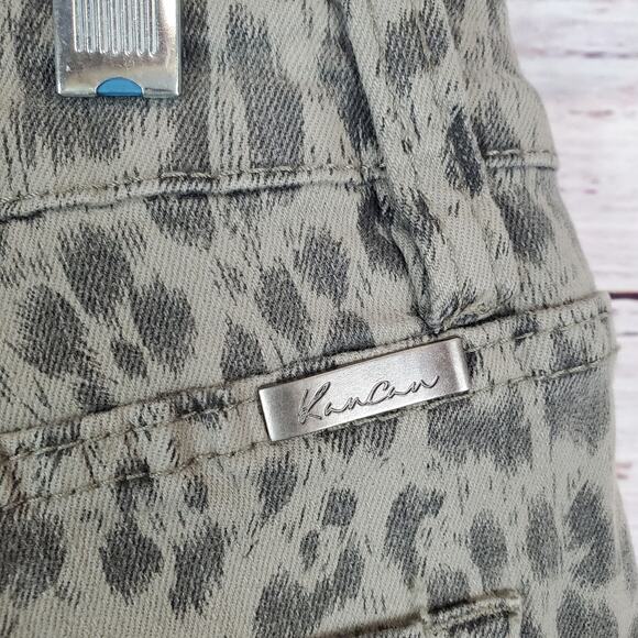 Kancan High Rise Crop Skinny Jeans Leopard Army Green Fringe Hem Size 27 NWT - Picture 9 of 15